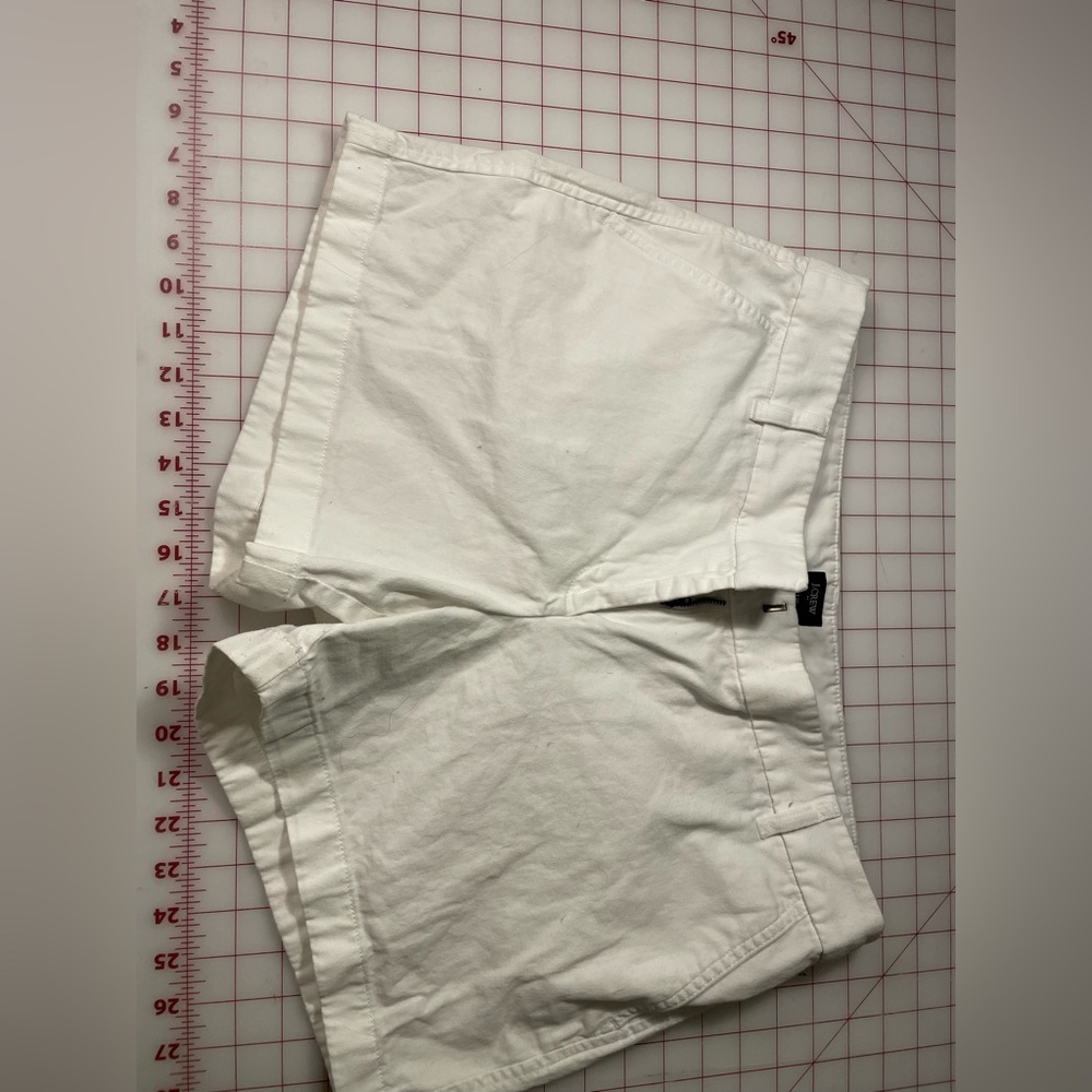 J.Crew White 5-inch Chino shorts Sz 12